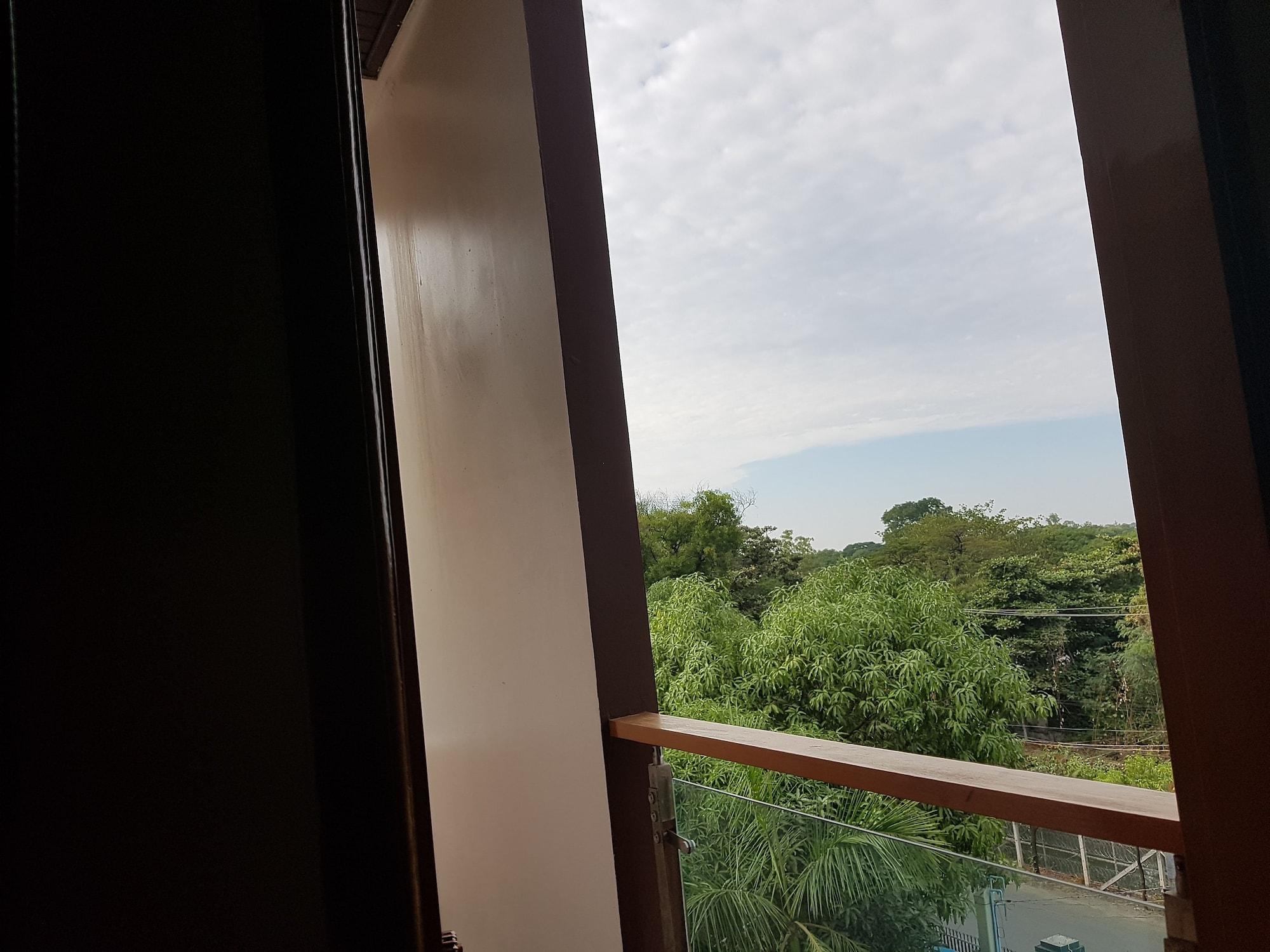 Hotel Yadanar Oo Mandalay Exterior photo