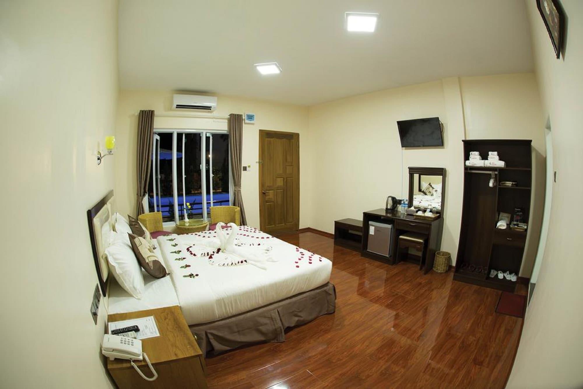 Hotel Yadanar Oo Mandalay Exterior photo